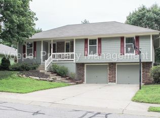 2308 NW 8th St, Blue Springs, MO 64015