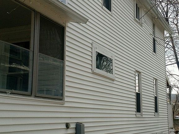5th image of 319 Cascadilla St