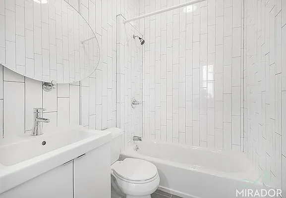 Rented by Mirador Real Estate | media 23