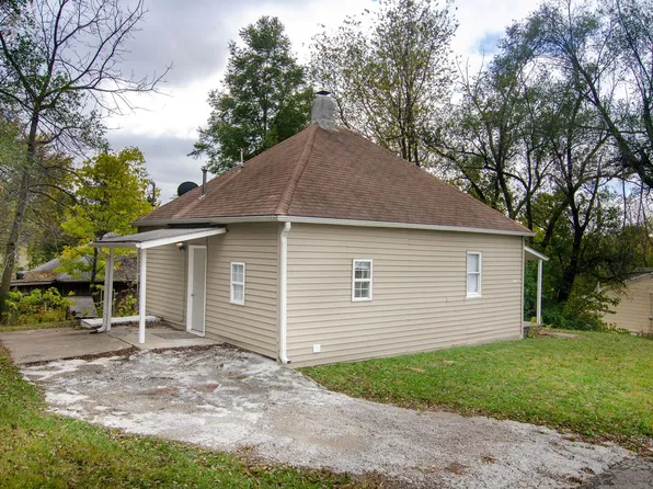 2725 N 12th St, Saint Joseph, MO 64505