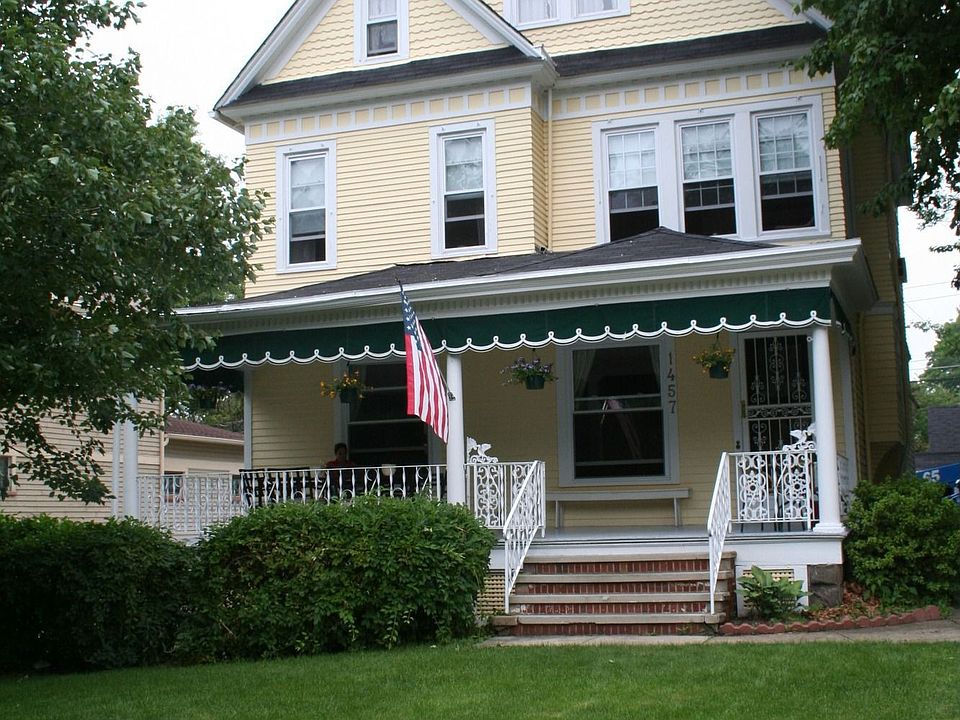 1st image of 1457 Grace Ave