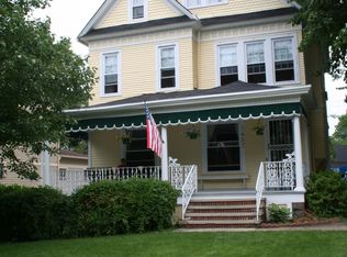 1457 Grace Ave, Lakewood, OH 44107