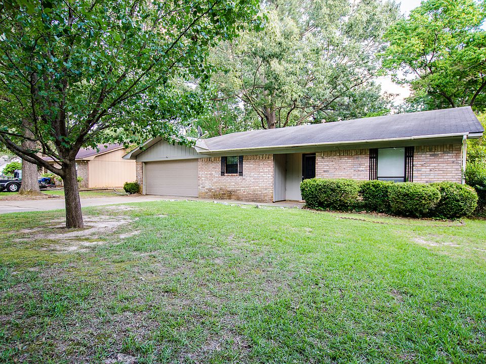 1st image of 2607 Parnell Rd