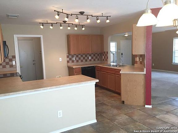 2nd image of 9858 Sunset Pl