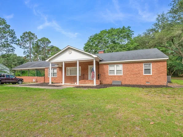 2384 Highway 52 S, Cheraw, SC 29520