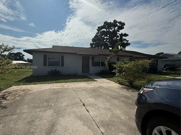 2679 Niagara Ave, Fort Pierce, FL 34946
