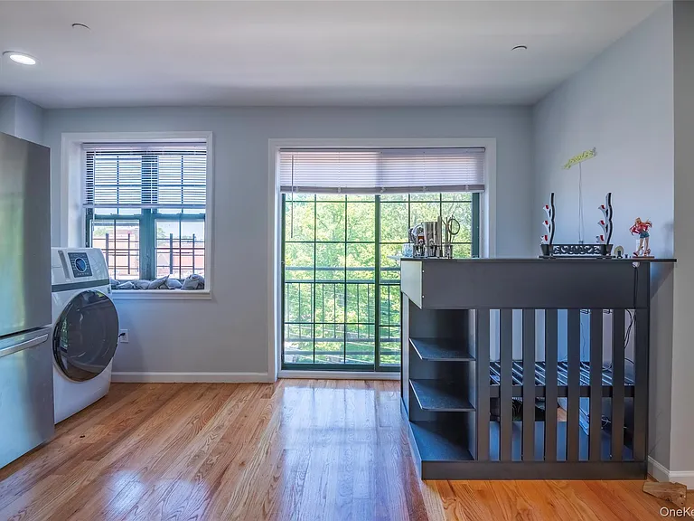 103-02 42nd Ave #4D — Photo 12