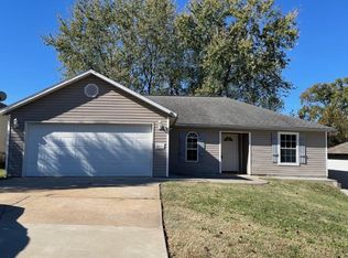 1016 S East St, Rogers, AR 72756