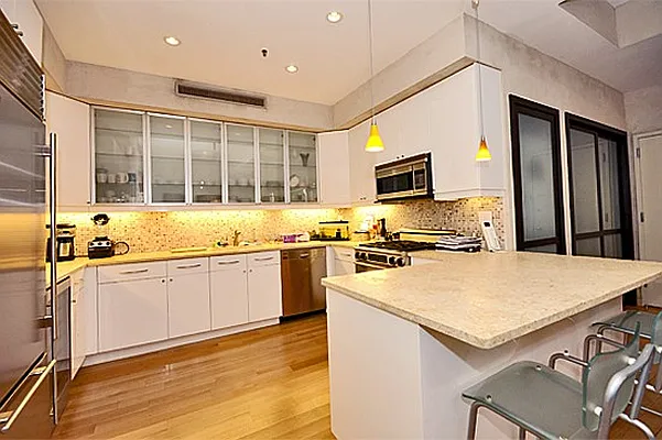 Rented by Corcoran | media 2