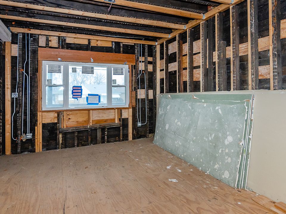 3810 Butterfield Rd, Bellwood, IL 60104 Zillow