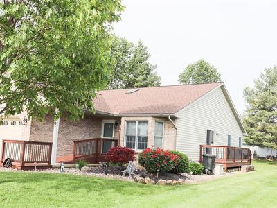 90 Sunbeam Dr APT B, Highland, IL, 62249