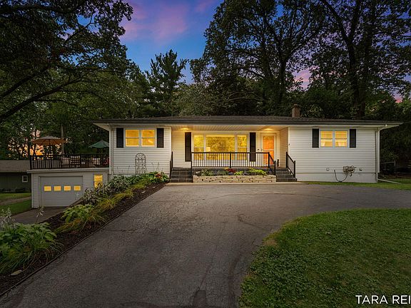 2nd image of 2750 Wildwood Ln