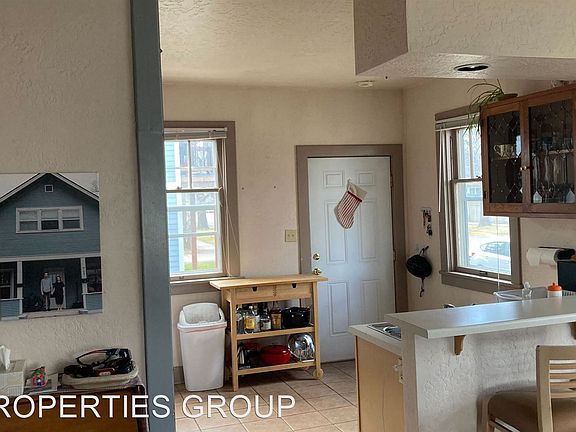 5th image of 503 S 5th St E APT A