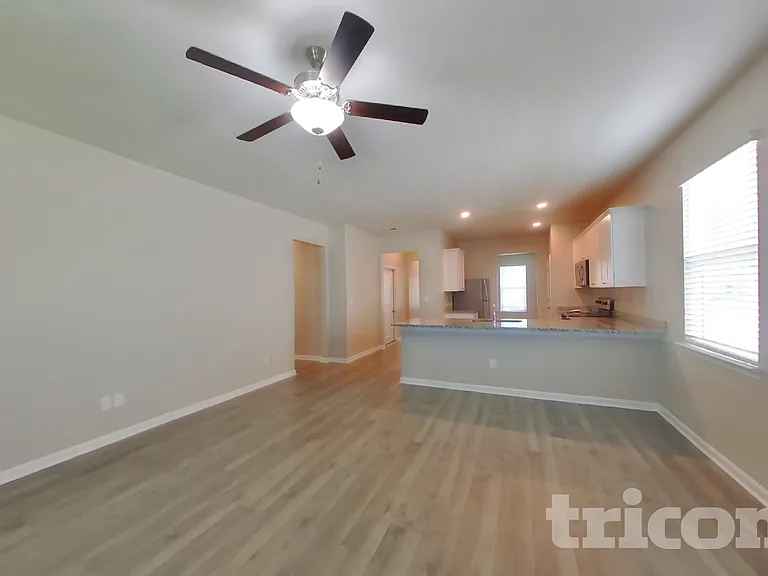 132 Harvest Cir — Photo 3