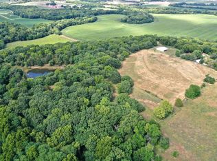 10043 SW Indian Hills Rd, Wakarusa, KS 66546