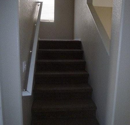 3rd image of 1110 E Silktassel Trl