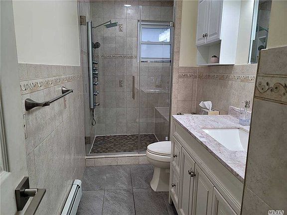 5th image of 353 Chambers Ave