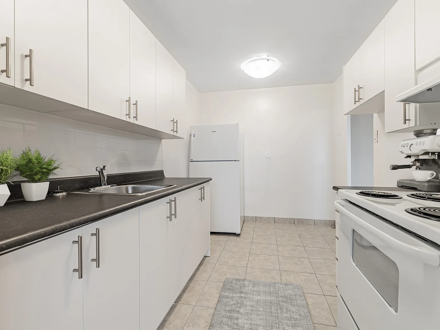 25 Stong Court — Photo 1