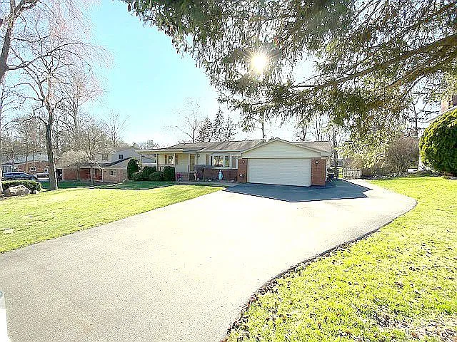 5705 Chickadee Ln photo 1