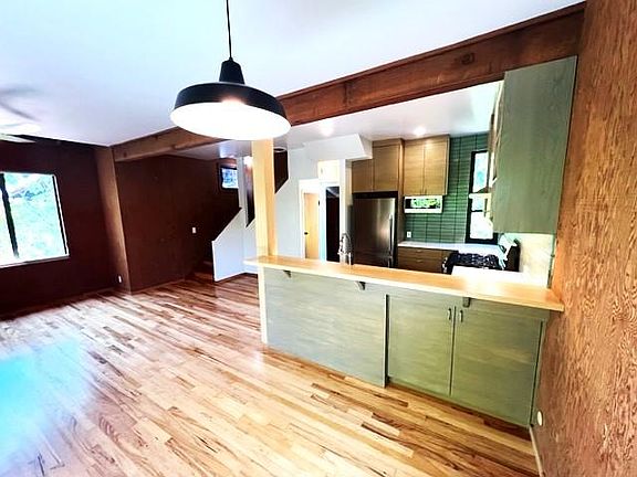 DINNING ROOM/LIVING ROOM/KITCHEN AREA