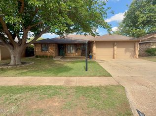 6911 Homestead Ave, Lubbock, TX 79424