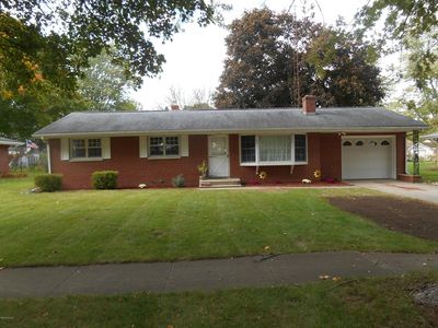 210 S Athletic St, White Pigeon, MI, 49099