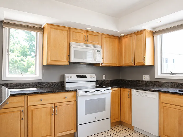 701 Sherwood Forest Ln #701 — Photo 6