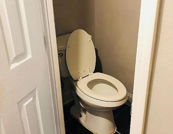 5th image of 7007 Barrington Ct