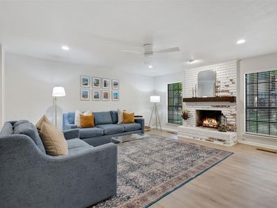 7802 Old Hickory Ln, Oklahoma City, OK, 73116