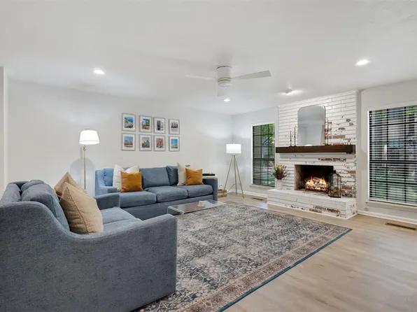 7802 Old Hickory Ln, Oklahoma City, OK 73116