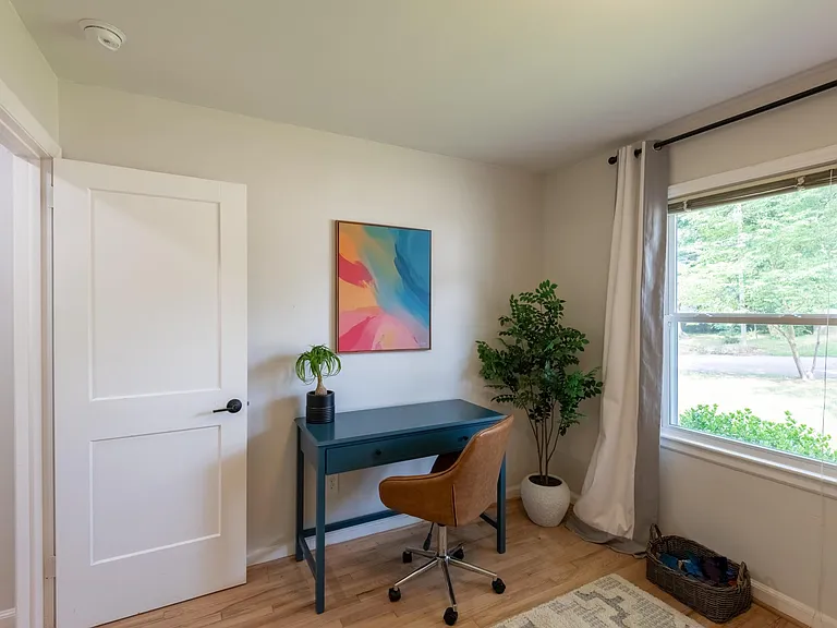 913 Culpepper Ln — Photo 10