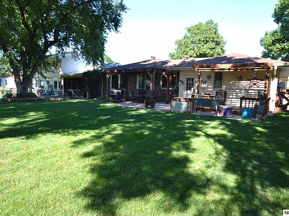 5th image of 2909 S 52nd St