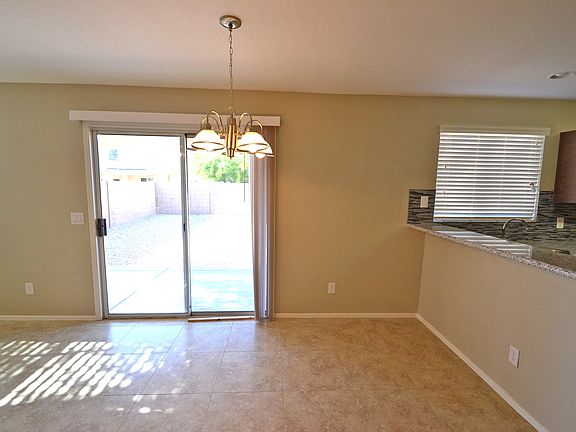 3rd image of 11919 W Dahlia Dr