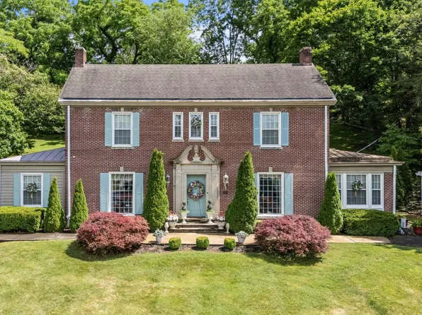 101 Spring Grv, Bluefield, WV 24701