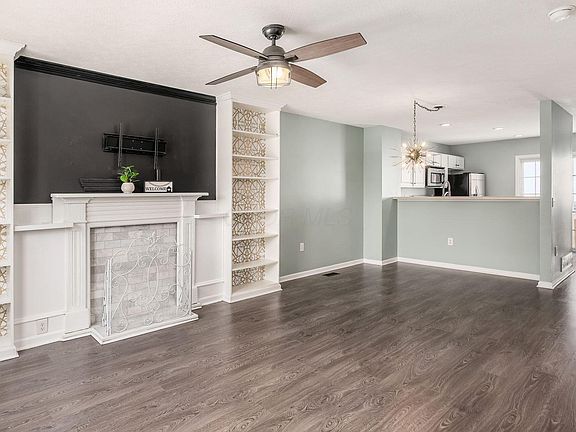 4th image of 5273 Royal Arch Cascade Dr Unit 29