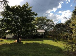 510 Lake Shore Dr, Cropwell, AL 35054