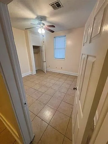 3 bed, 2.0 bath, 1235 sqft, $2,000 — Photo 4