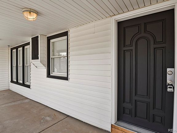4th image of 6305 Carr St