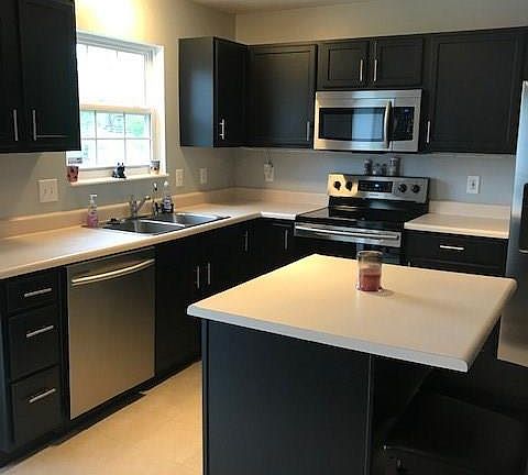 4th image of 2541 Eagle View Dr
