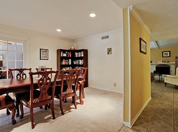 4th image of 10801 Villa Haven Dr