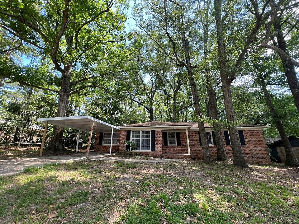 1st image of 313 Sprucewood Dr