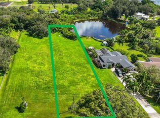 1480 Center Rd #1, Terra Ceia, FL 34250