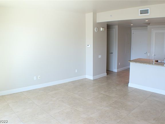 5th image of 222 Karen Ave Unit 3006