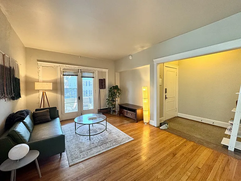 Nixon St. Apartments — Photo 2