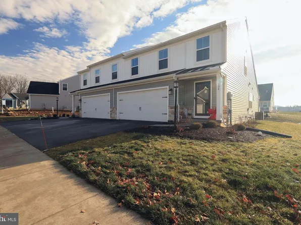 234 Acer Ave, State College, PA 16803