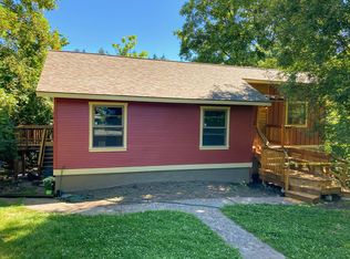 5352 SW Custer St #A, Portland, OR 97219