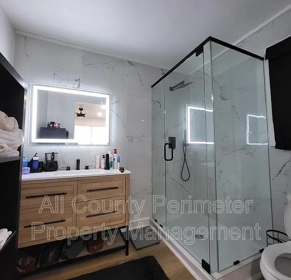 2107 Pinehurst Dr — Photo 6