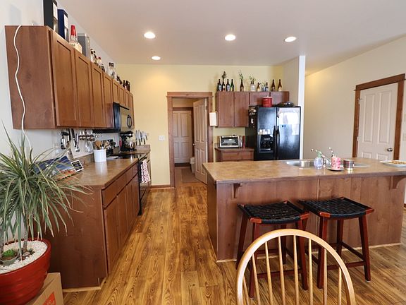 4th image of 1727 Buckrake Ave
