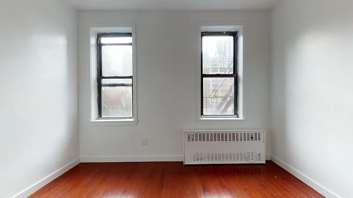 Rented by Bond New York | media 16