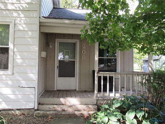 2nd image of 208 W Edgerton St
